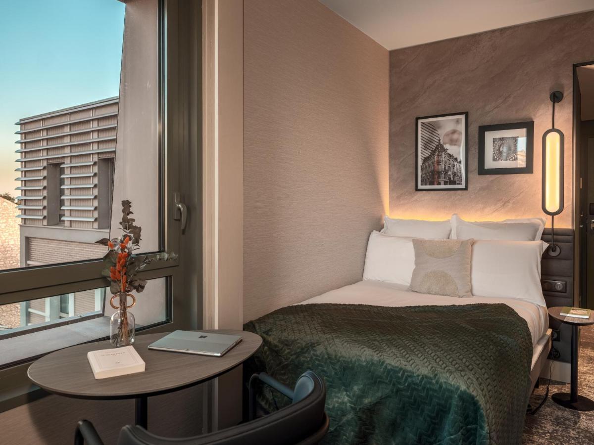 Novotel Orleans Centre Gare Экстерьер фото